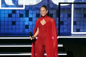 Alicia+Keys+61st+Annual+Grammy+Awards+Inside+FzK82ur7iZix.jpg