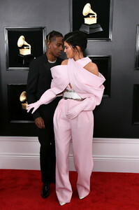 Kylie+Jenner+61st+Annual+Grammy+Awards+Arrivals+3C6sDoZlNzFx.jpg