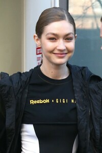          gig040219BZNimage115.jpg