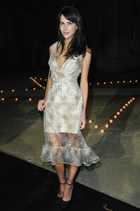 Caroline+Sieber+MAC+Carine+Roitfeld+LE+BAL+wsiKlig2W6_x.jpg