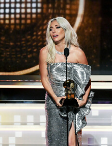 Lady+Gaga+61st+Annual+Grammy+Awards+Inside+7H3nf4C7jgux.jpg