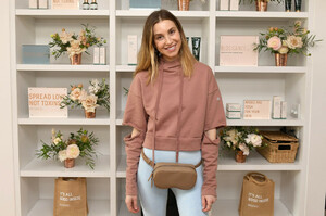 Whitney+Port+Katherine+Schwarzenegger+Hosts+x3vh-TIQSbux.jpg