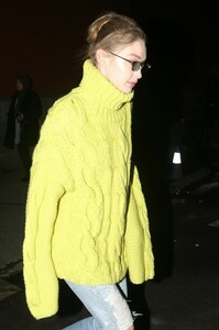          gig140219BZNimage125.jpg