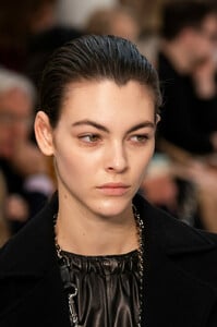 Tod'S+Fall+2019+Details+UQ0O0p4eX-Tx.jpg