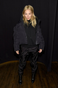 Vanessa+Hong+Marc+Jacobs+Fall+2019+Show+Arrivals+jPusMyrv5wlx.jpg