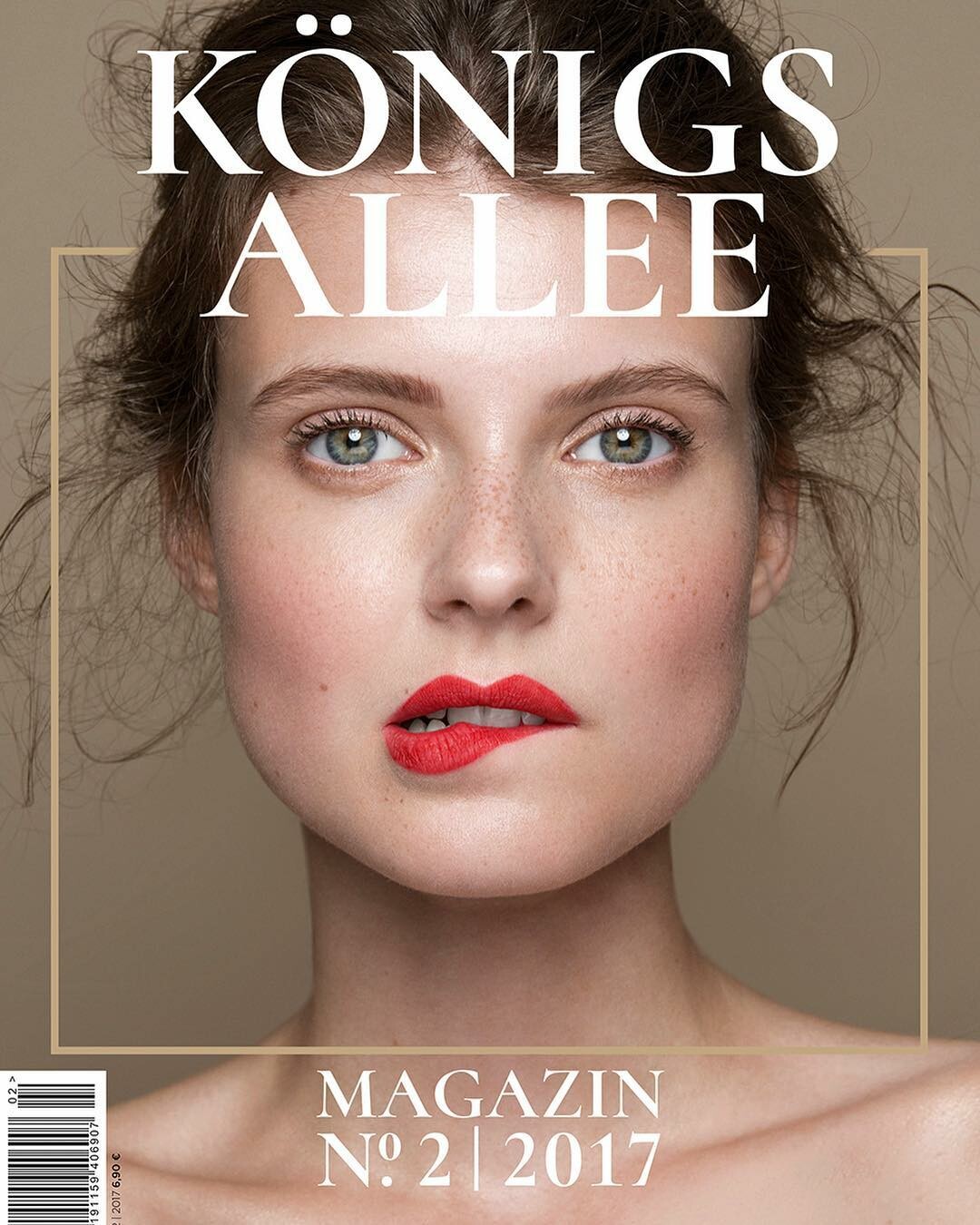 https://www.bellazon.com/main/uploads/monthly_2019_02/1673800727_AnneWunderlich-Konigsallee.jpg.d8fab08f1e4100a52c5a05cfd7d0053d.jpg