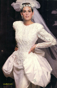 toop-result-cindy-crawford-wedding-dress-awesome-vintage-brides-cindy-crawford-in-1980-s-bridal-vintage-image-2018-lok9-of-cindy-crawford-wedding-dress (1).jpg