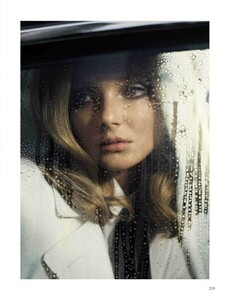 Vogue Spain - 2012 09-259-009.jpg