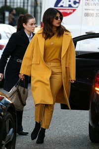          cho150219BZNimage105.jpg