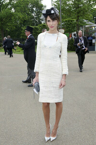 Caroline+Sieber+Royal+Ascot+2012+Day+1+jtFas6RXCNkx.jpg