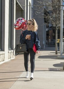          jes130219BZNimage7.jpg