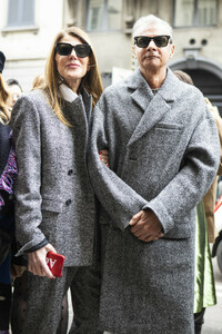 Anna+dello+Russo+Ermanno+Scervino+Street+Style+9xtEXJ_6nQAx.jpg