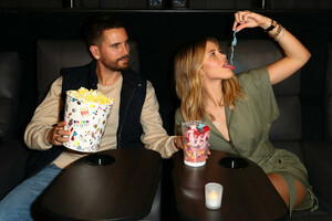 Scott+Disick+Sofia+Richie+Celebrate+Valentine+oUGV57XAaHox.jpg