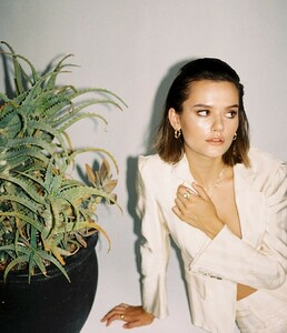 Allie Clarkson 123.jpg
