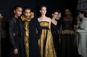 Brock+Collection+Fall+2019+Backstage+zzWAoUvX_3ex.jpg