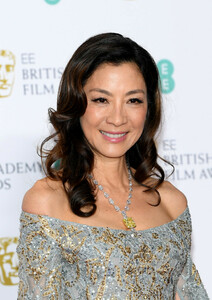 Michelle+Yeoh+EE+British+Academy+Film+Awards+AZUzoDG_ORrx.jpg