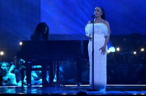 Jorja+Smith+BRIT+Awards+2019+Show+EUmrN1oSW7_x.jpg