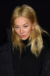 Vanessa+Hong+Marc+Jacobs+Fall+2019+Show+Arrivals+AqNdxBEKDF9x.jpg