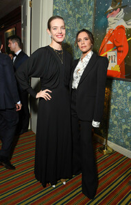 Natalia+Vodianova+Victoria+Beckham+x+YouTube+hYCgOOHkpU7x.jpg