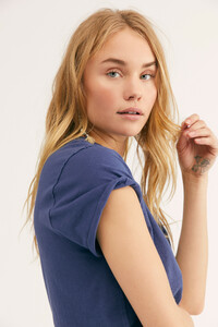 46940896_041_d.jpg
