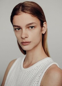 Alexandra Evankovich 469613.jpg