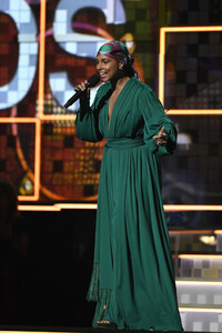 Alicia+Keys+61st+Annual+Grammy+Awards+Show+RTHiry_WSVKx.jpg