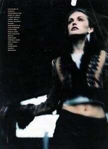 lores_Lydia Koeppel__Pictures__Editorials__Marie Claire - Leonardo V_Marie Claire-Leonardo V_0003.jpg