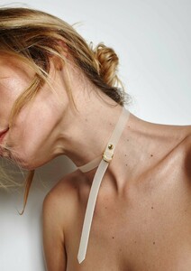 domestique+-+TIGHTEN+BRACELET+_+CHOKER+-+Transparent+Matte+1.jpg