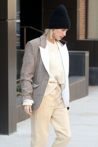         bal260219BZNimage107.jpg