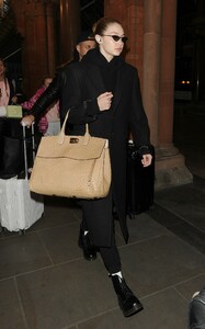          gig150219BZNimage118.jpg