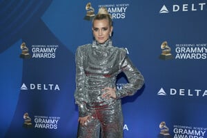 Ashlee+Simpson+Delta+Air+Lines+2019+GRAMMY+5v5y9onzFRkx.jpg