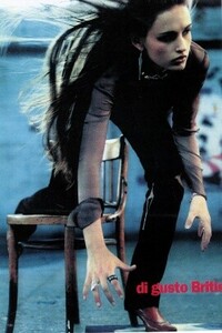 lores_Lydia Koeppel__Pictures__Editorials__Marie Claire - Leonardo V_Marie Claire-Leonardo V_0004.jpg