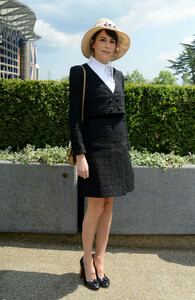 Caroline+Sieber+Royal+Ascot+2015+Fashion+Day+nxb5rZsqjOzx.jpg