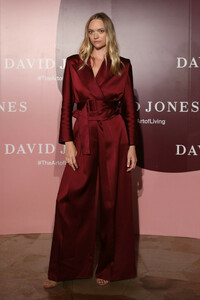 Gemma+Ward+David+Jones+AW19+Season+Launch+2IXIqT0KWMZx.jpg