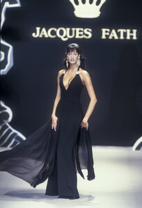 6_jacques-fath-fw-1993-7_html.thumb.JPEG.90b92384ad6fd00db0350b4e175fe322.JPEG