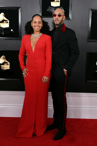 Alicia+Keys+61st+Annual+Grammy+Awards+Arrivals+XpGhcudJzTnx.jpg