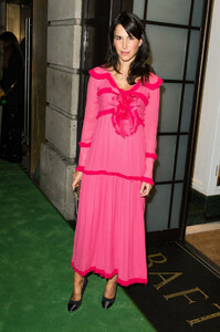 Caroline+Sieber+Green+Carpet+Challenge+BAFTA+wFVFsNgVNQMx.jpg