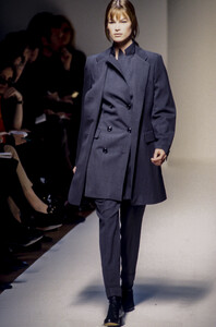 8_jil-sander-fw-1993-9_html.thumb.JPEG.94b1229d47880ee1bb5436e9cb28320b.JPEG