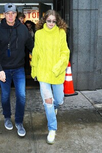          gig130219BZNimage2.jpg