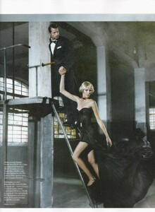 ElleBR_November2012_BondGirl_15.jpg