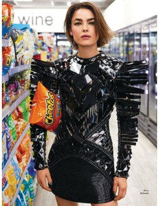 Glamour7-32.jpg
