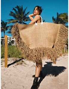 Glamour7-8.jpg