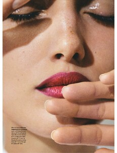 Grazia479-page-028.jpg