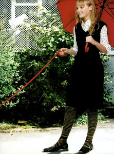 Jenkins_Vogue_Italia_August_1999_10.thumb.jpg.558b56d0f5d122ca809b0ea40857177c.jpg