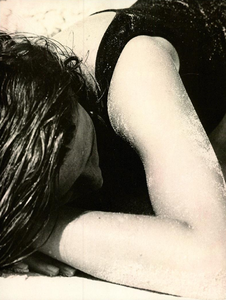 McKinley_Vogue_Italia_June_1989_07.thumb.png.7db6bb409ce6476ba6b92a9ef1c03fb9.png