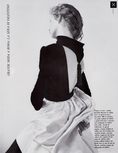 Meisel_Vogue_Italia_September_1986_Speciale_04.thumb.png.9bdf818d2990d8c81f7b6270972f4d62.png