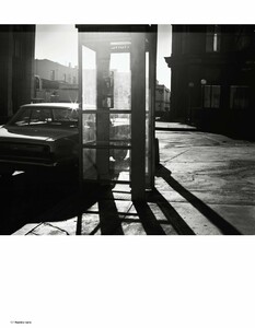 NumeroTokyo_63_January-February2013_Scene-StealingHilary_08.jpg