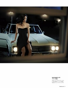 NumeroTokyo_63_January-February2013_Scene-StealingHilary_09.jpg