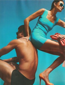VogueBR_November2010_SolDeVerao_01.jpg