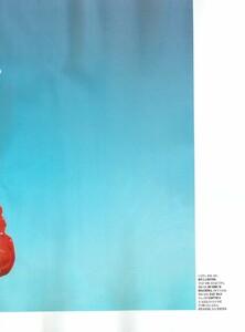 VogueBR_November2010_SolDeVerao_06.jpg